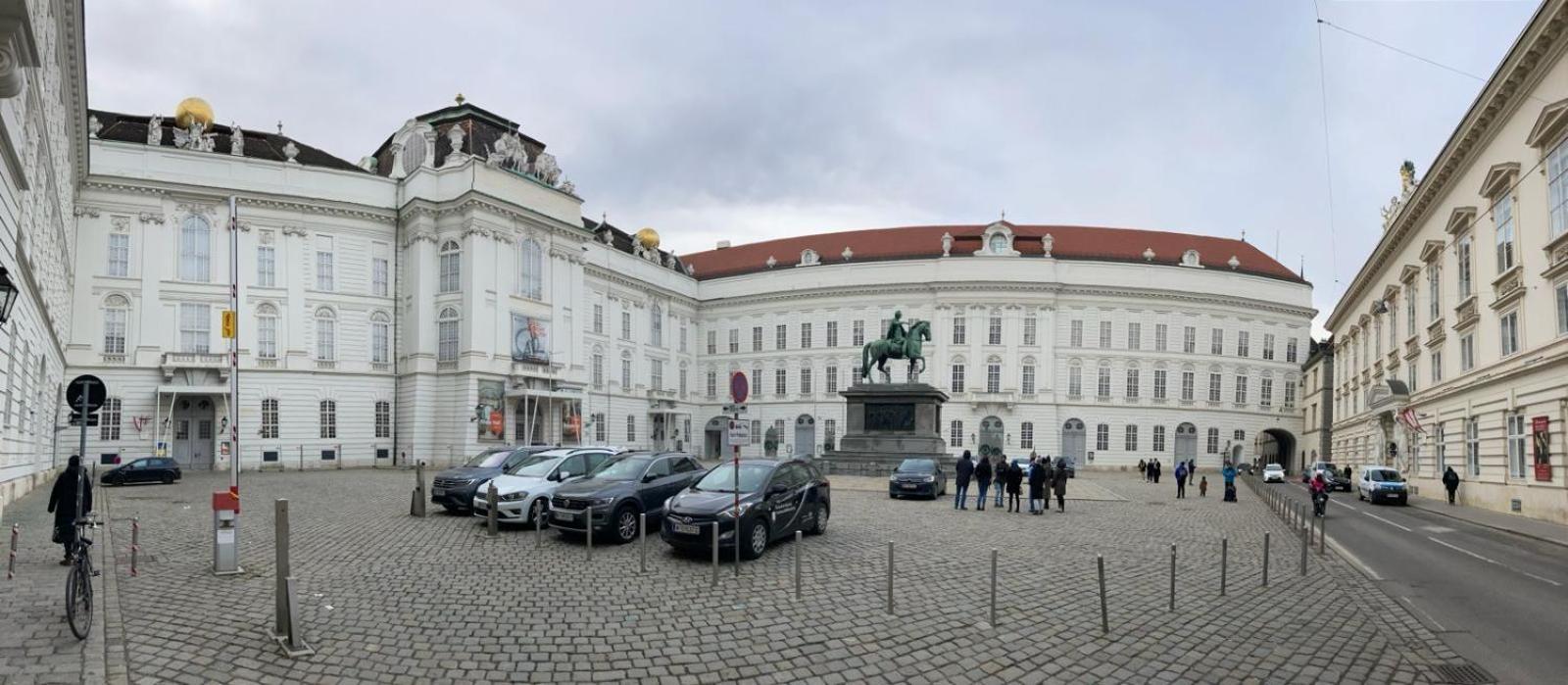 Datri Petite 6 * Viena